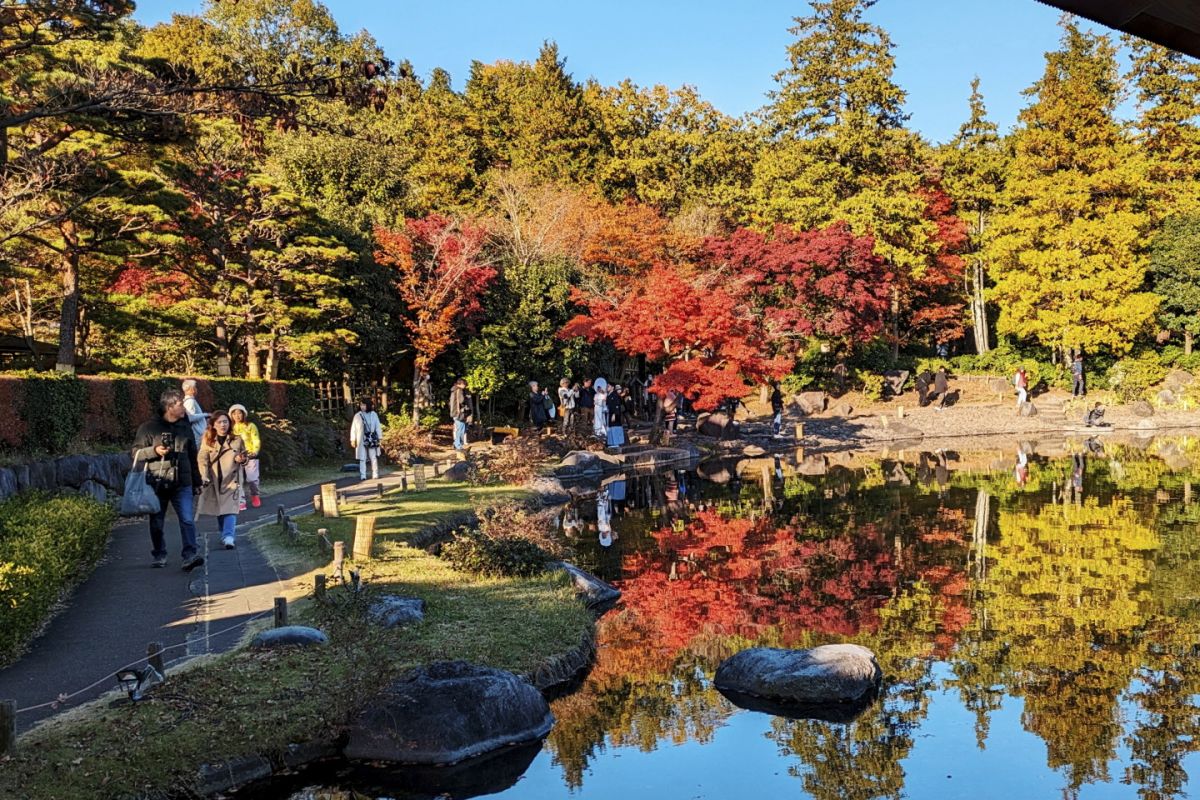 ０１　日本庭園　スマホ　渡辺　　